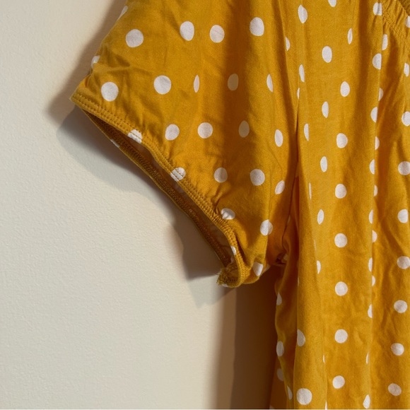 [🔆3 FOR $30🔆] Cato Yellow Polka Dot Scoop Neck Shirt 2X - Picture 4 of 6